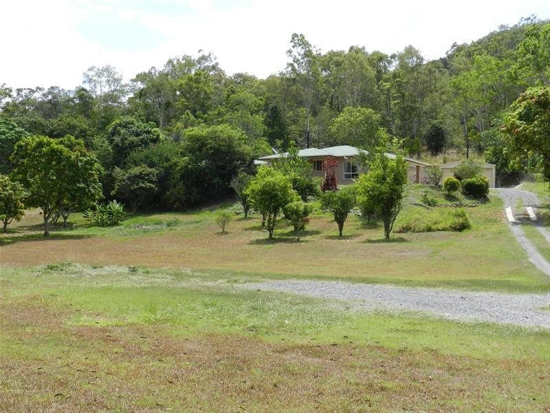 90771 Bruce Highway, Sarina QLD 4737