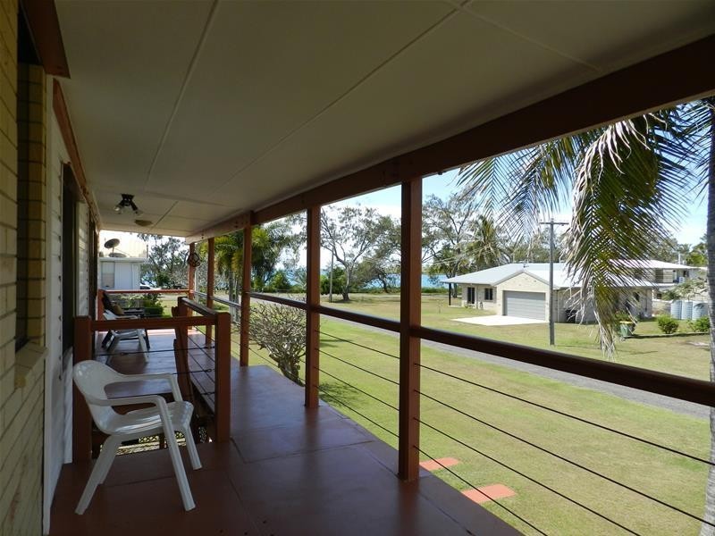 111 Zelma Street, Grasstree Beach QLD 4740