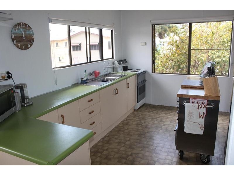 111 Zelma Street, Grasstree Beach QLD 4740