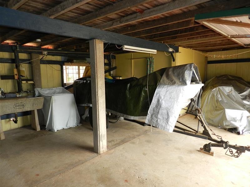 111 Zelma Street, Grasstree Beach QLD 4740