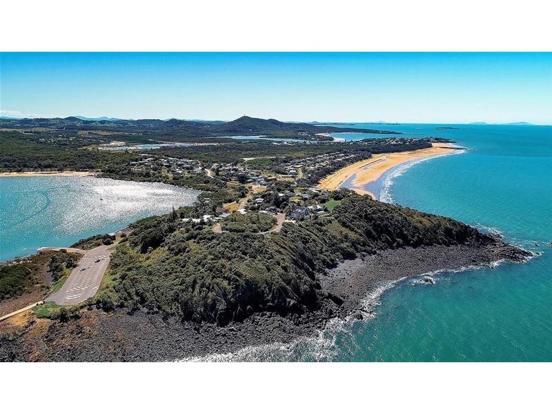 16 Ferries Terrace, Sarina Beach QLD 4737