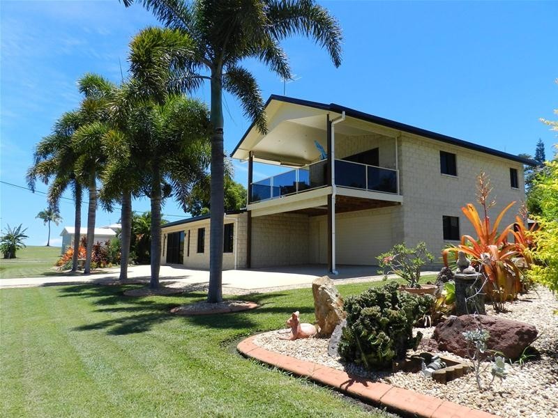 2 Westcott Avenue, Campwin Beach QLD 4737