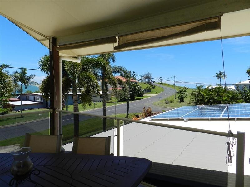 2 Westcott Avenue, Campwin Beach QLD 4737