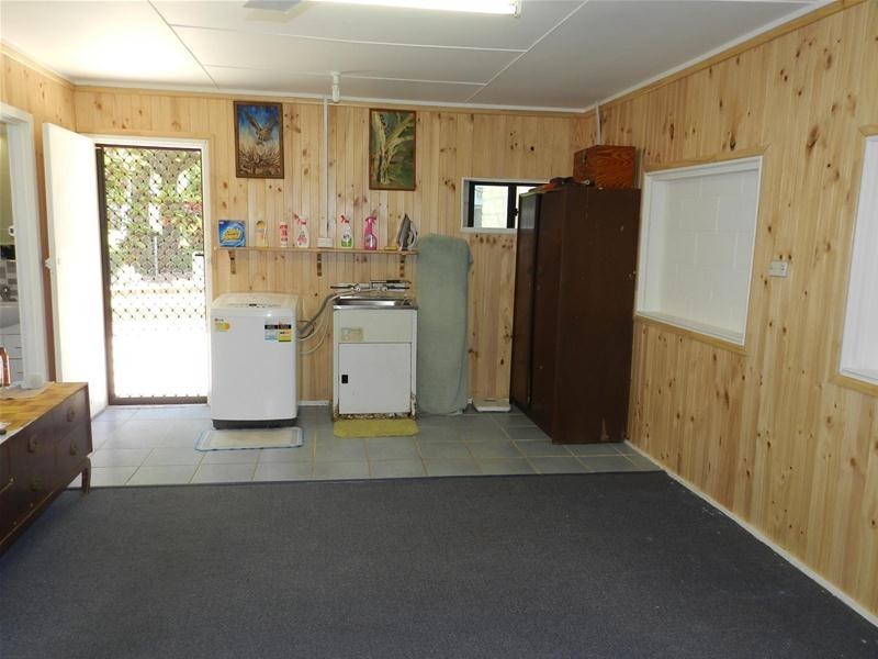 2 Westcott Avenue, Campwin Beach QLD 4737