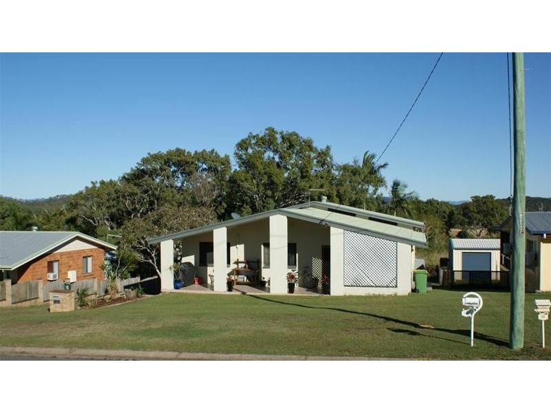 38 Cooper Avenue, Campwin Beach QLD 4737