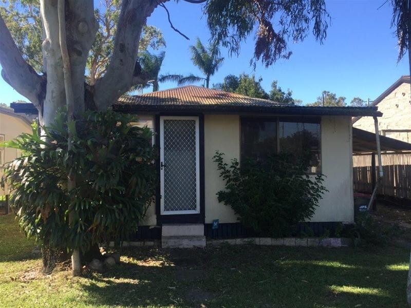 36 Waverley Street, Bucasia QLD 4750