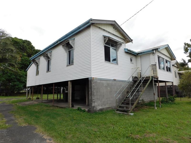 15 Nolan Street, Sarina QLD 4737