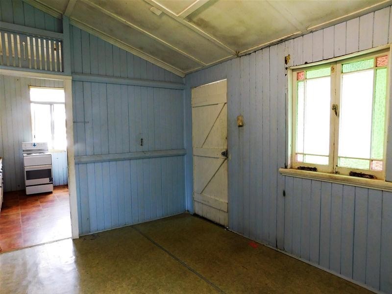 15 Nolan Street, Sarina QLD 4737