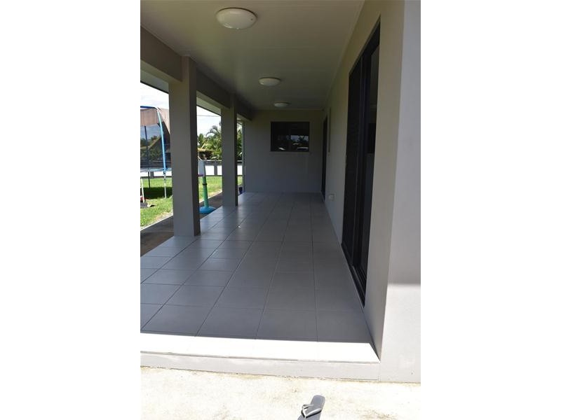 2 Hackett Court, Campwin Beach QLD 4737