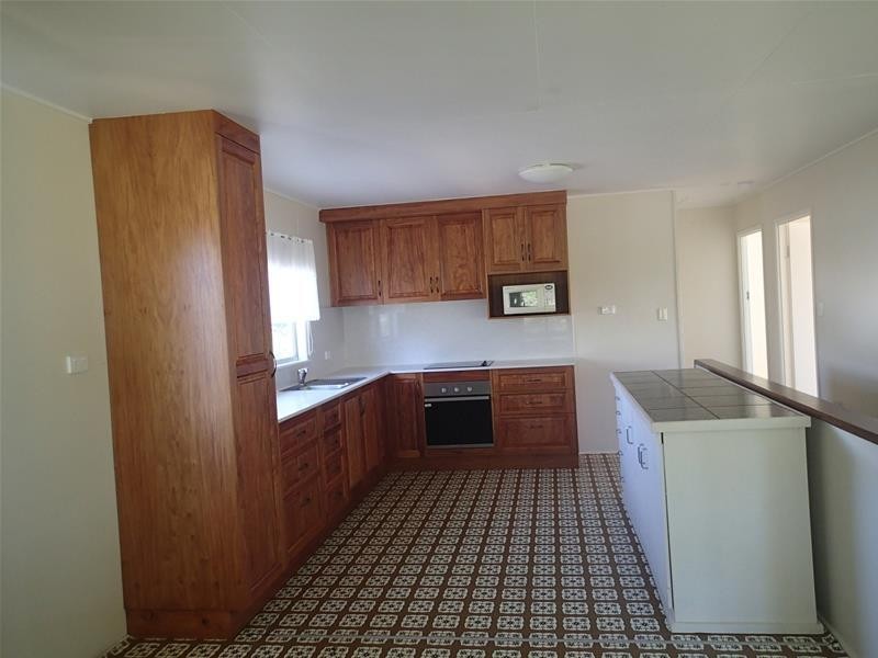 74 The Esplanade, Grasstree Beach QLD 4740