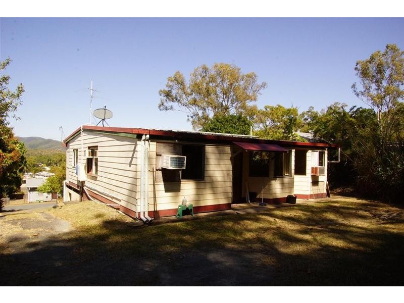 20 Hill Street, Sarina QLD 4737