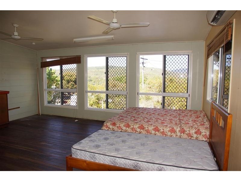 20 Hill Street, Sarina QLD 4737