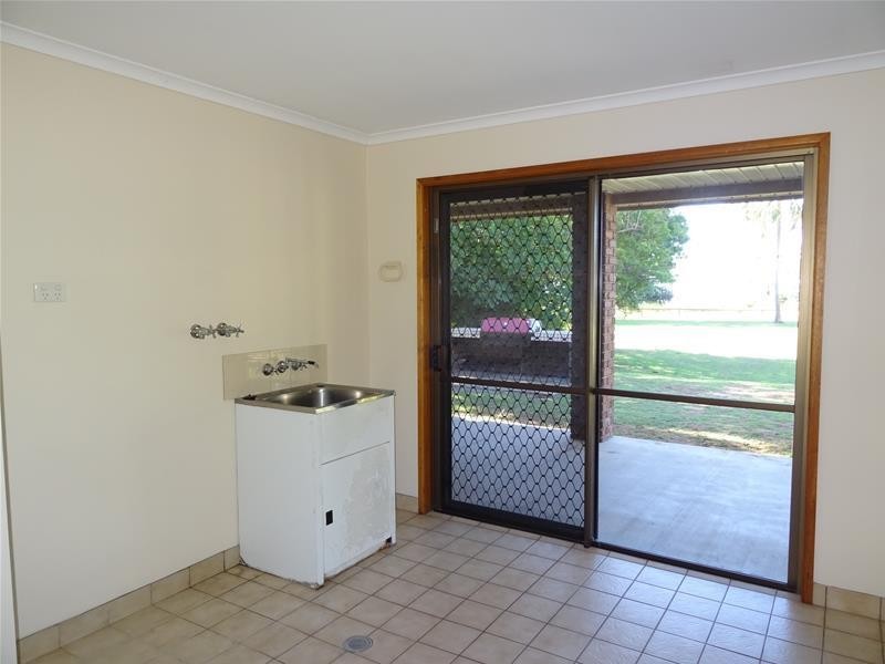 56 Edmunds Avenue, Hay Point QLD 4740