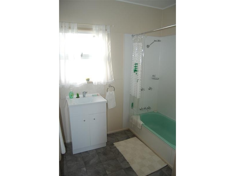 35 Brewers Road, Sarina QLD 4737