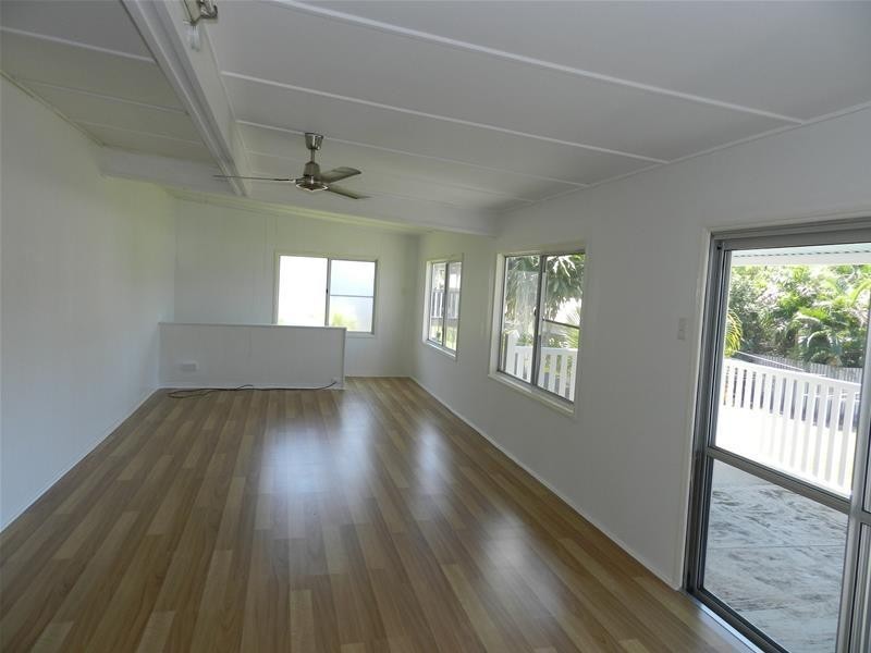 123 Zelma Street, Grasstree Beach QLD 4740