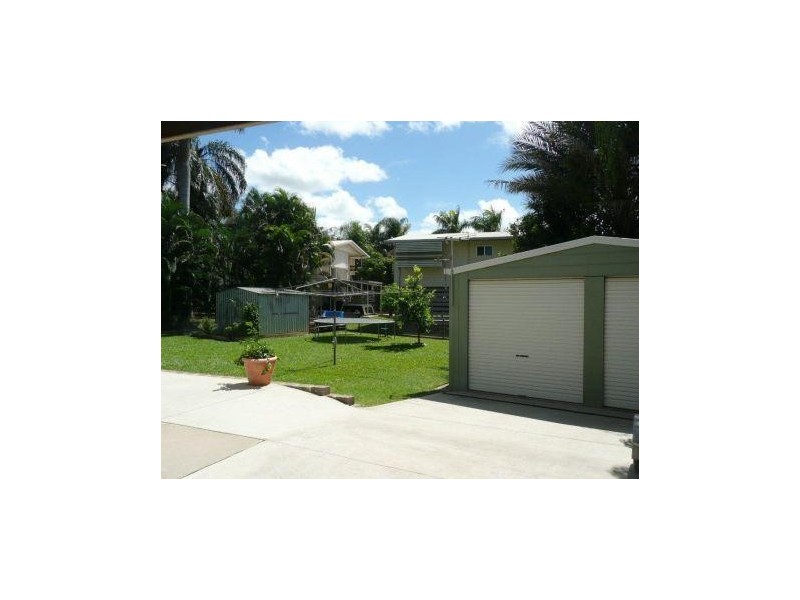 43 Yeates Street, Moranbah QLD 4744