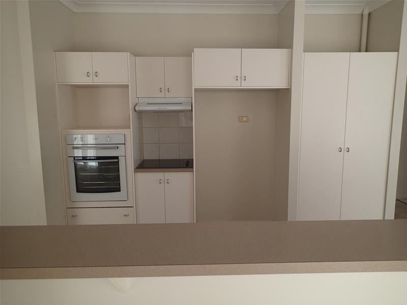 8 Rhonda Court, Andergrove QLD 4740