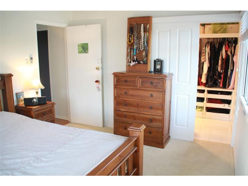 32 Place Avenue, Sarina QLD 4737