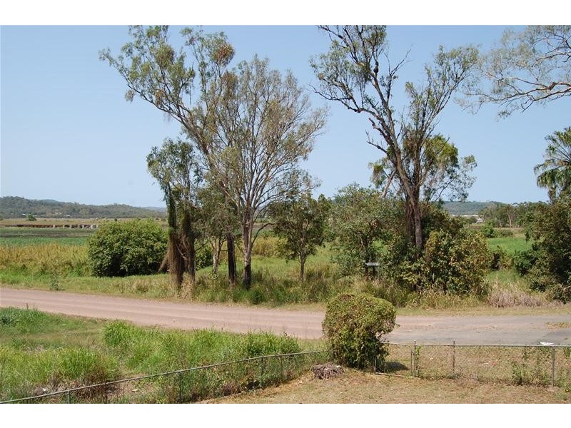 4 Gurnett Street, Sarina QLD 4737