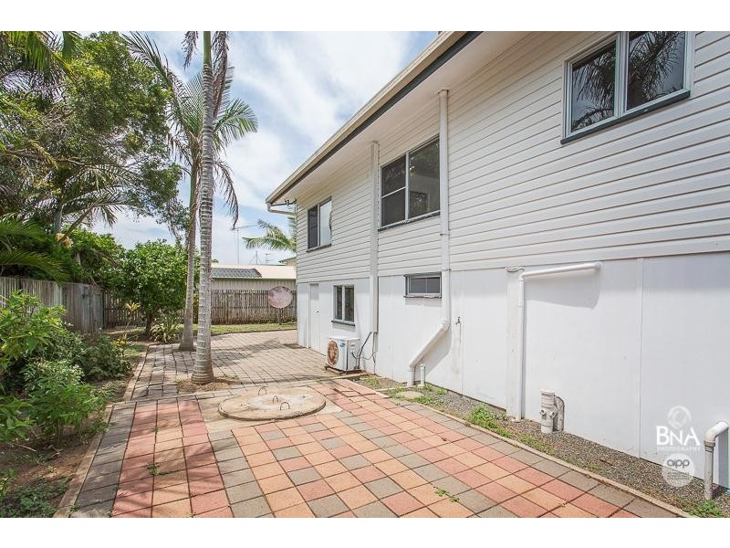 79 Zelma Street, Grasstree Beach QLD 4740