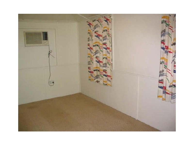 75 Broad Street, Sarina QLD 4737