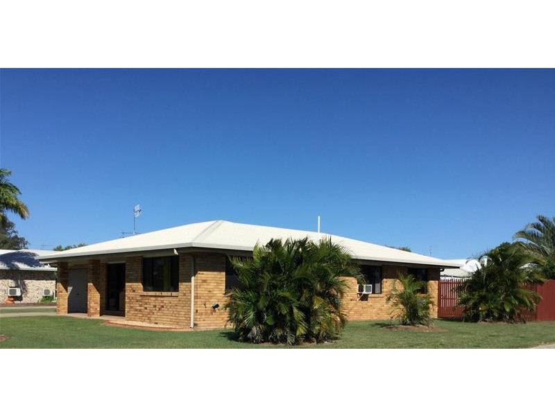 2 Rankin Court, Armstrong Beach QLD 4737