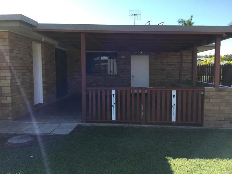 2 Rankin Court, Armstrong Beach QLD 4737