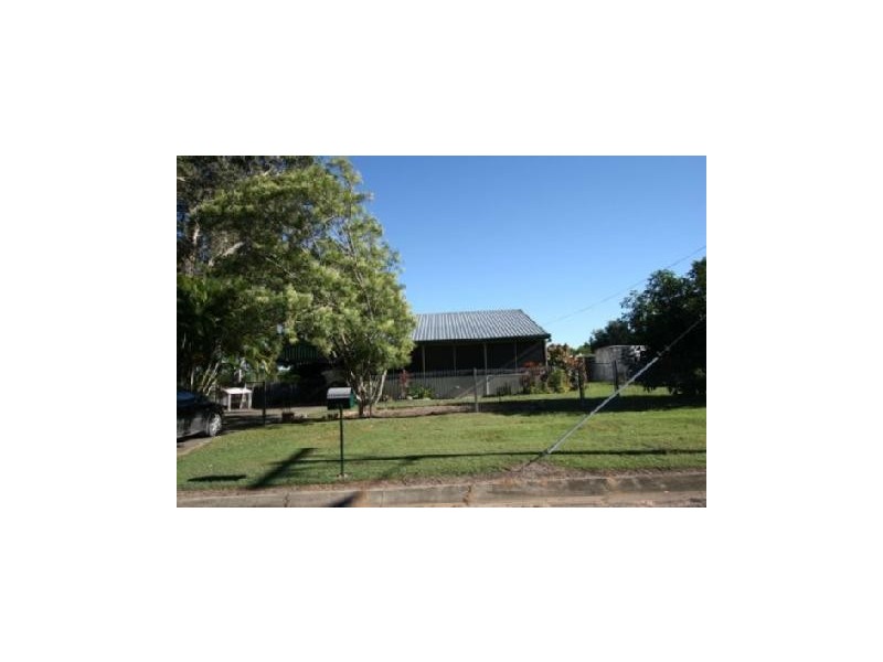 21 Manon Street, Armstrong Beach QLD 4737