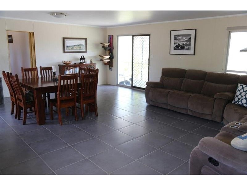 193 Airstrip Road, Nebo QLD 4742