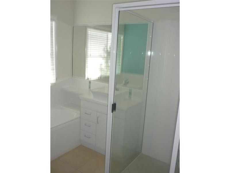 41 Brooksfield Drive, Sarina Beach QLD 4737