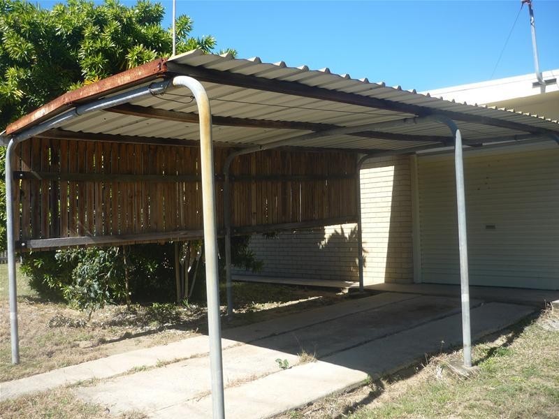 28 Rasmussen Avenue, Hay Point QLD 4740