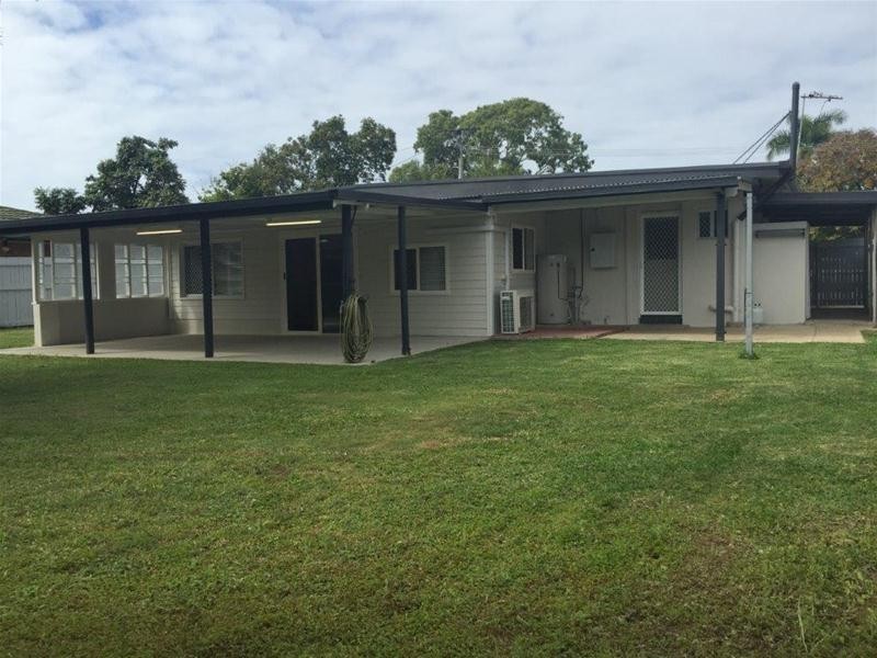 9 Brampton Avenue, Bucasia QLD 4750