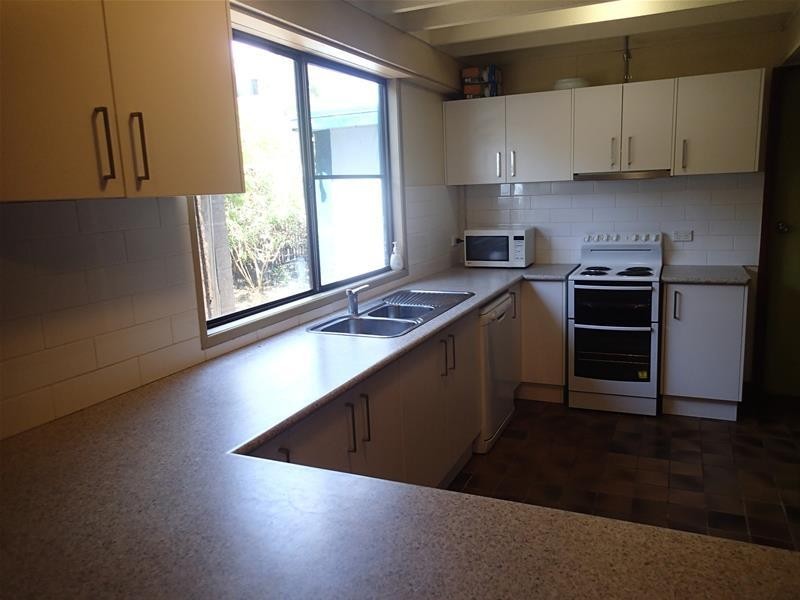 15 Rasmussen Avenue, Hay Point QLD 4740