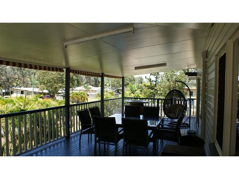 1 Deguara Avenue, Armstrong Beach QLD 4737