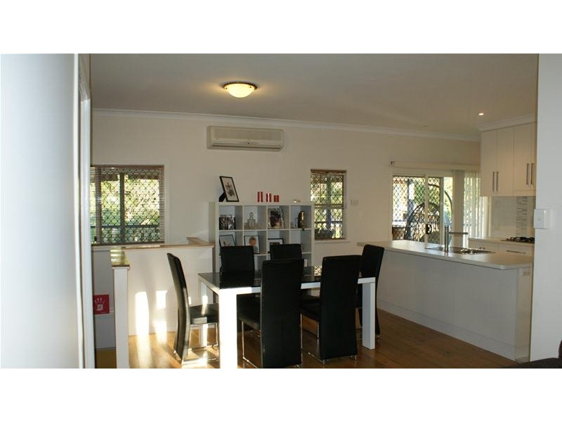 1 Deguara Avenue, Armstrong Beach QLD 4737