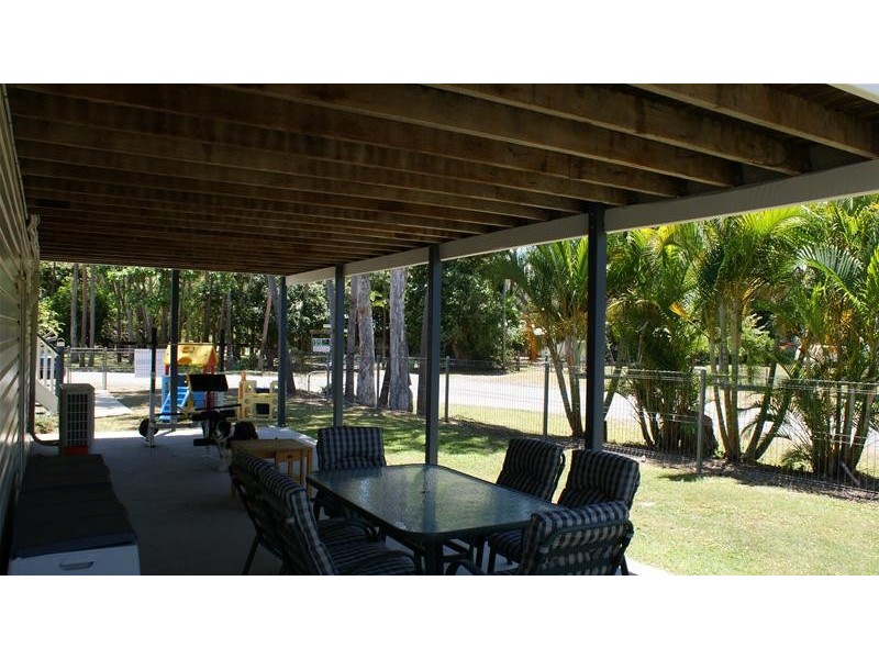 1 Deguara Avenue, Armstrong Beach QLD 4737