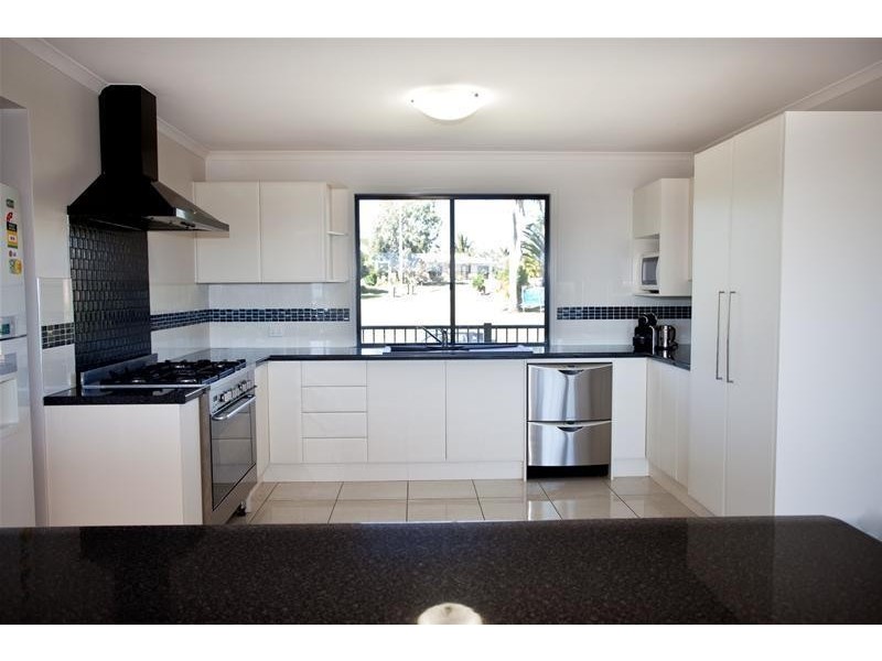 12 Morris Street, Campwin Beach QLD 4737