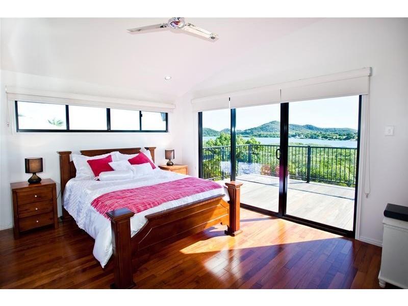 12 Morris Street, Campwin Beach QLD 4737