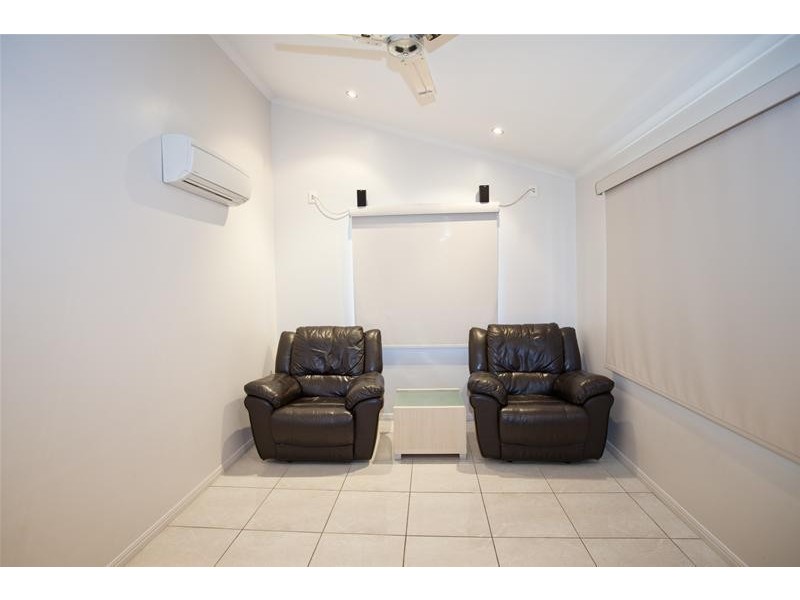 12 Morris Street, Campwin Beach QLD 4737