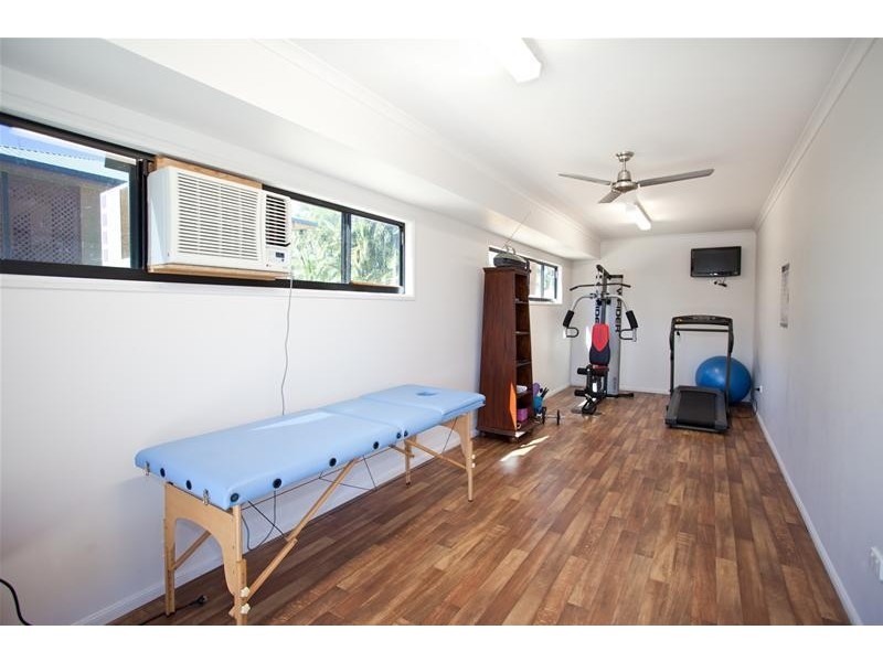 12 Morris Street, Campwin Beach QLD 4737