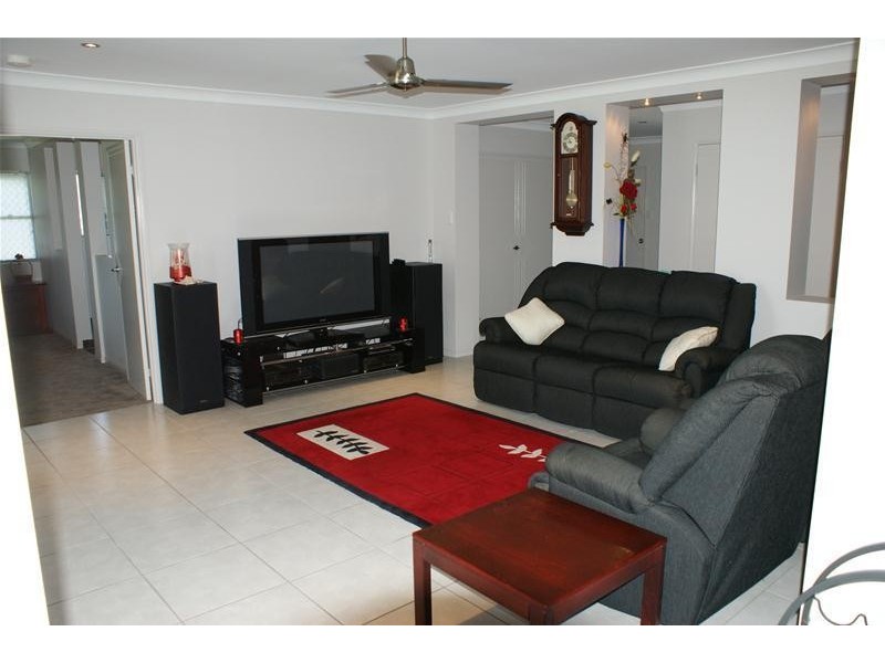 6 Silver Street, Grasstree Beach QLD 4740