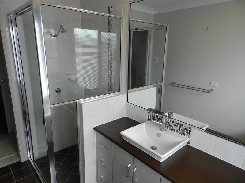 6 Silver Street, Grasstree Beach QLD 4740