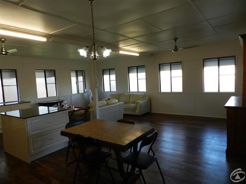 19 Zelma Street, Grasstree Beach QLD 4740