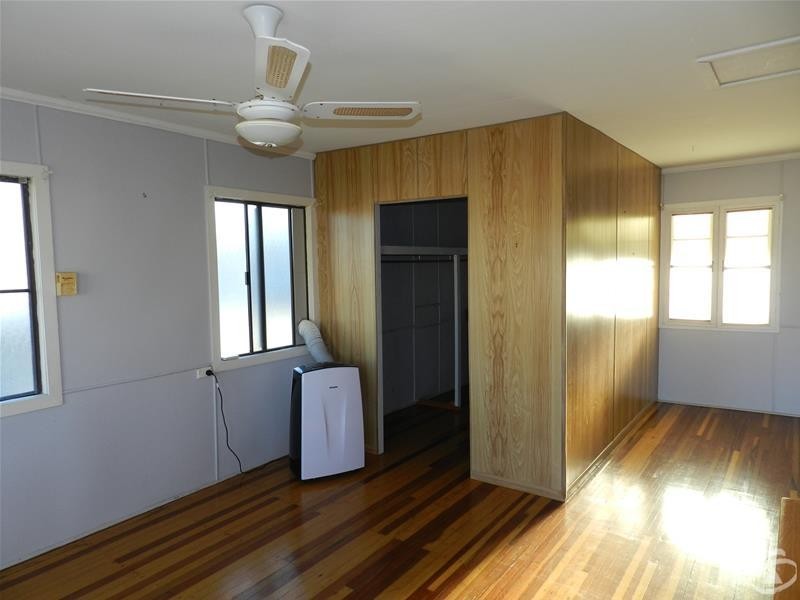 19 Zelma Street, Grasstree Beach QLD 4740