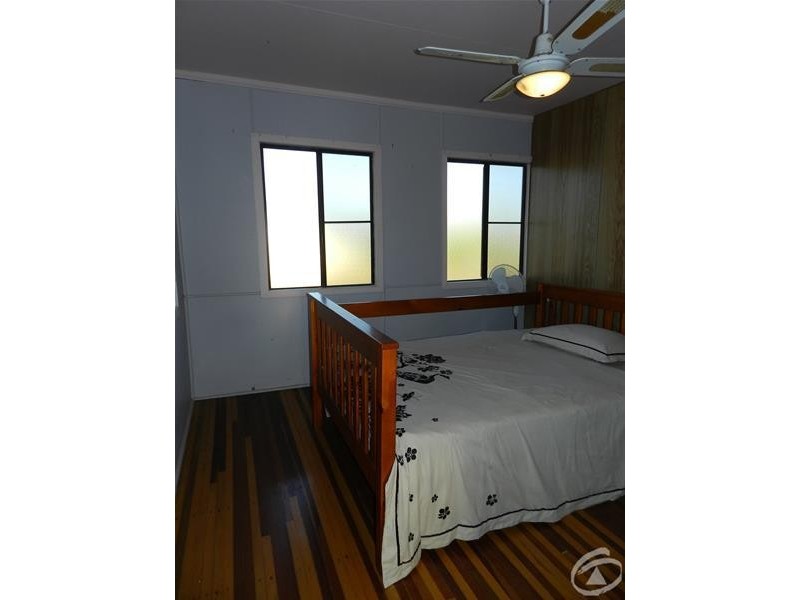 19 Zelma Street, Grasstree Beach QLD 4740