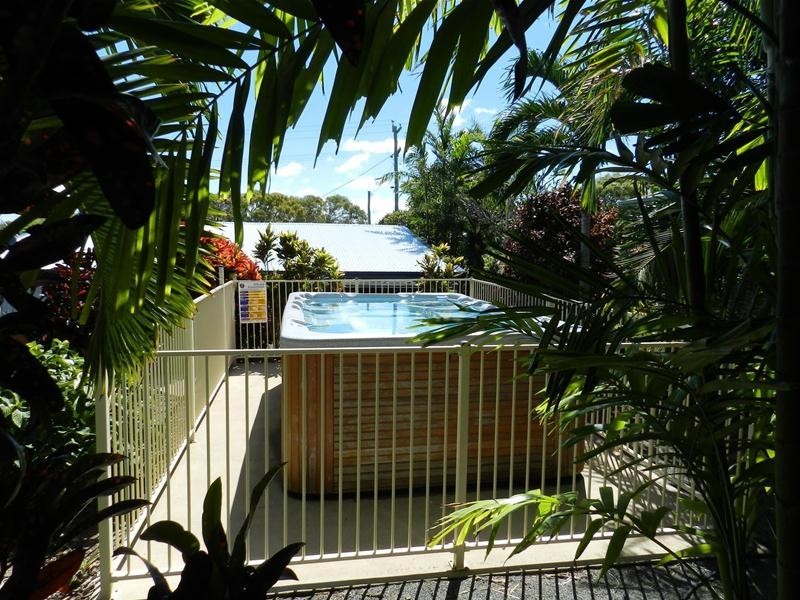 51 Cooper Avenue, Campwin Beach QLD 4737