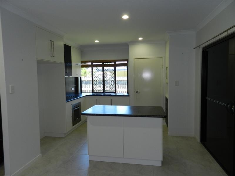 44 Pacific Avenue, Sarina QLD 4737