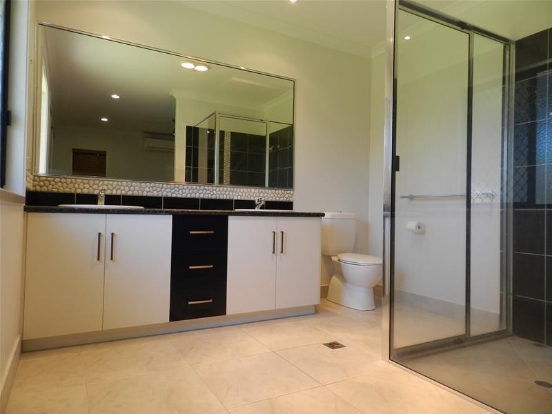 44 Pacific Avenue, Sarina QLD 4737