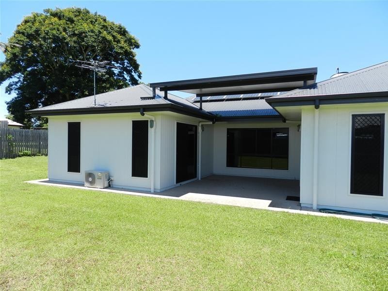 44 Pacific Avenue, Sarina QLD 4737