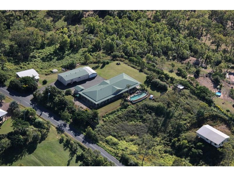 16 Ocean View Crescent, Freshwater Point QLD 4737